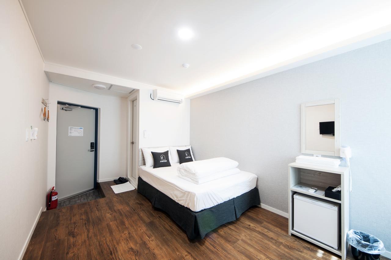 Seoul Grand Hostel Ewha Univ Eksteriør billede